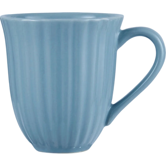 Mok met groeven uit de Mynte-serie van IB Laursen, in een tijdloos design met subtiele ribbels en een rustige uitstraling.