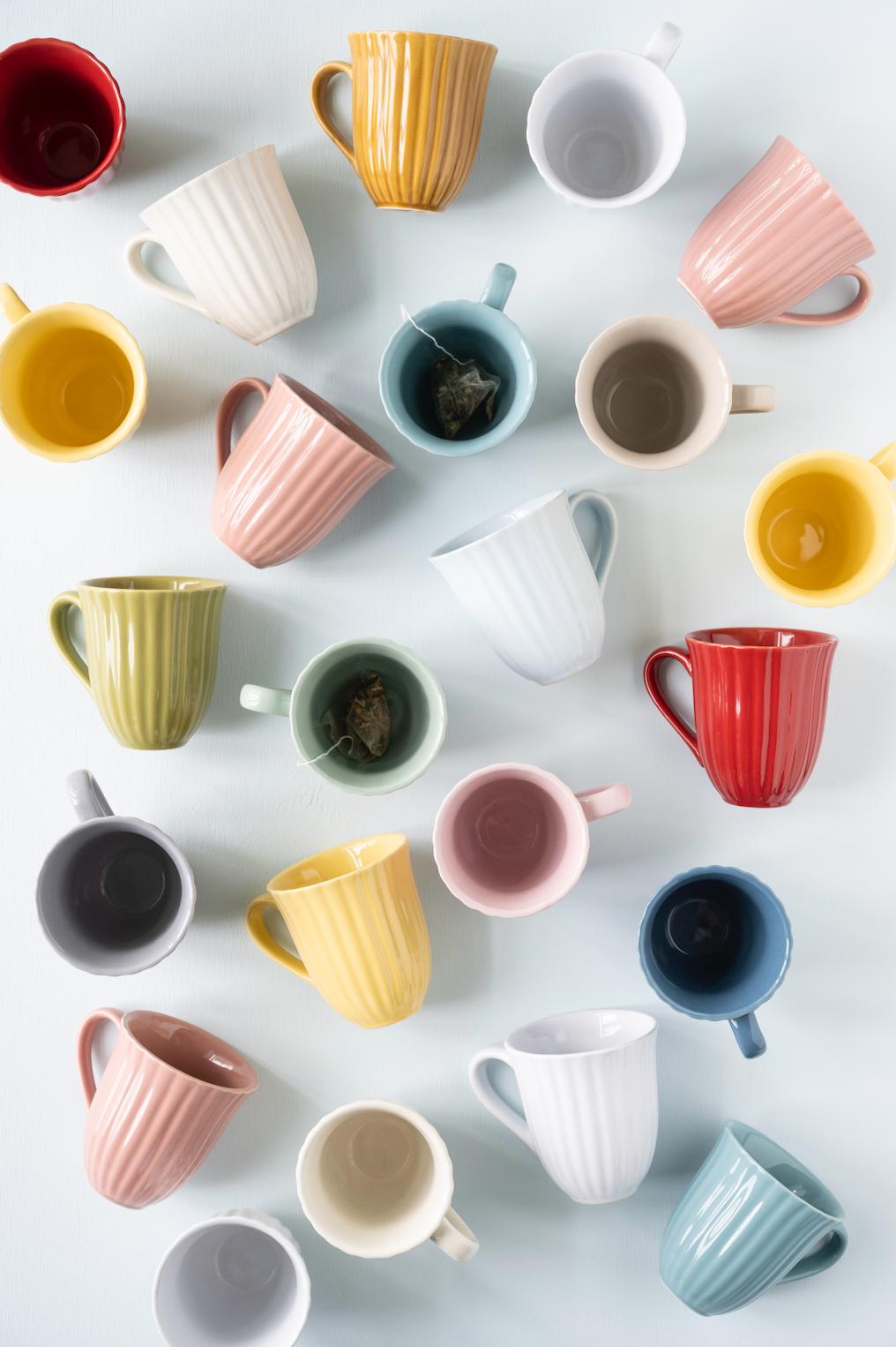Mug with grooves